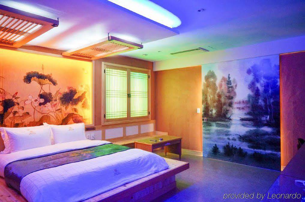 Dongtan Hotel Windsor Hwaseong Bagian luar foto